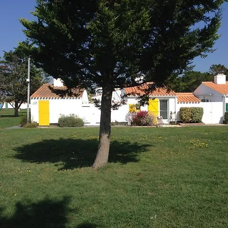 Maison De Famille Aux Fermes Marines *
